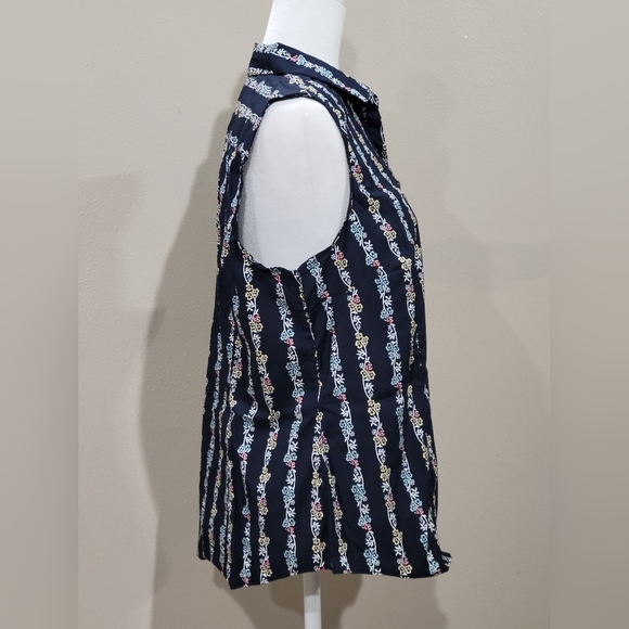 Charter Club Sleeveless Print Shirt Intrepid Blue Combo Size 16/ Xl - Picture 2 of 8